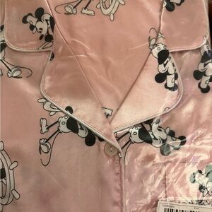 Disney Pink woman’s Pajamas